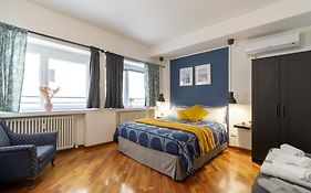 Gale Apartment